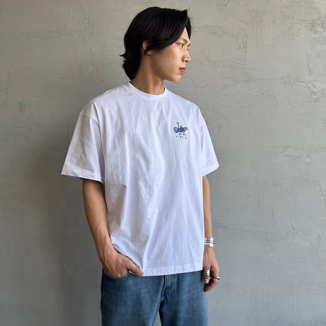 WHITE&&モデル身長：179cm 着用サイズ：L&&