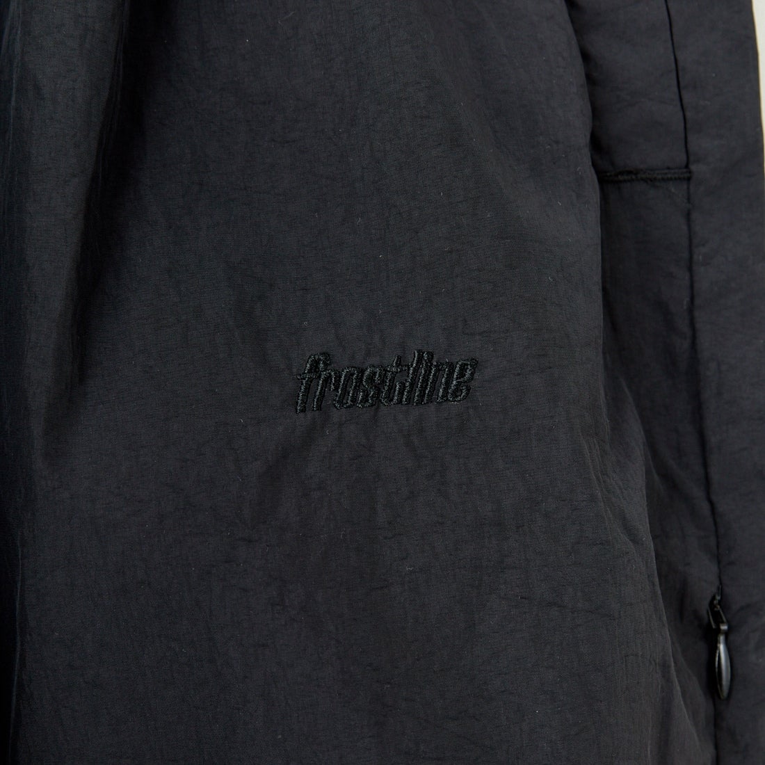 frostline [フロストライン] 別注 ナイロンパンツ [FL7-PT-IN5-JF] BLACK