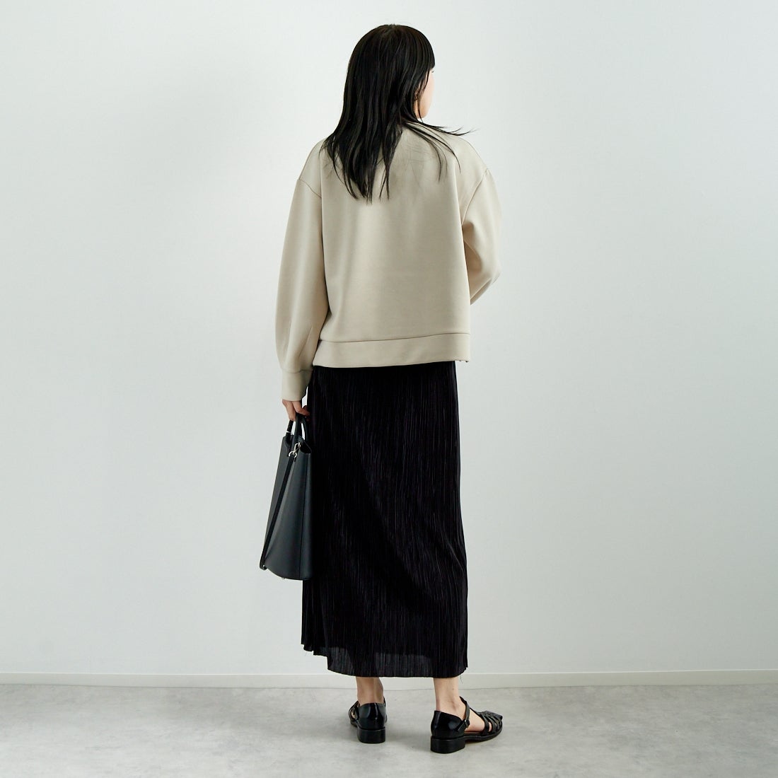 Jeans Factory Clothes [ジーンズファクトリークローズ] ダンボールニットテープ刺繍プルオーバー [149809] 27 ｸﾞﾚｰｼﾞｭ &&モデル身長：167cm 着用サイズ：F&&