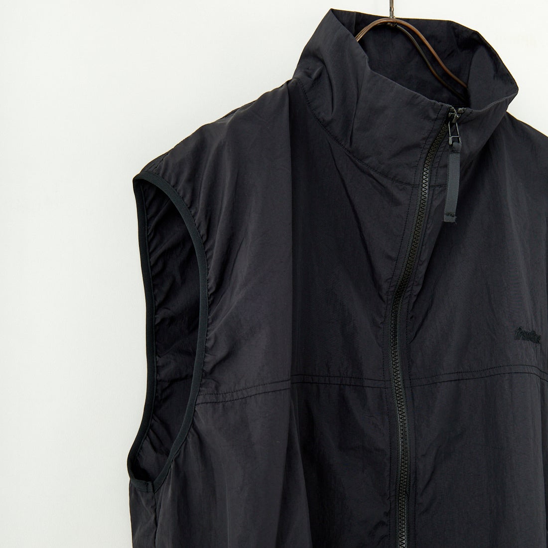 frostline [フロストライン] 別注 ナイロンパンツ [FL7-PT-IN5-JF] BLACK