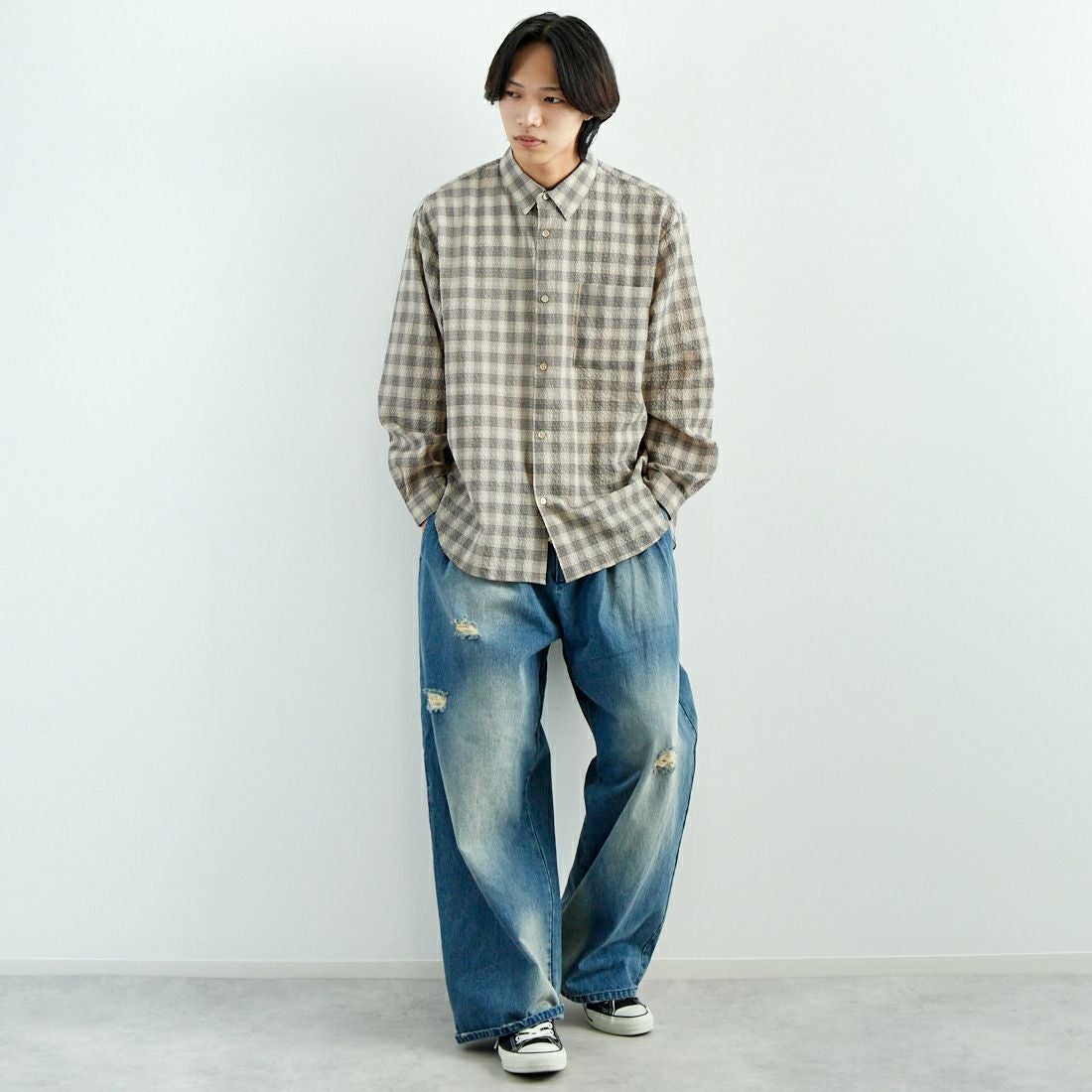 Noir Fabrik [ヌワールファブリック] エアコットンサッカーレギュラーカラーシャツ [JFCM-PS52-02] BEG CHECK &&モデル身長：179cm 着用サイズ：L&&