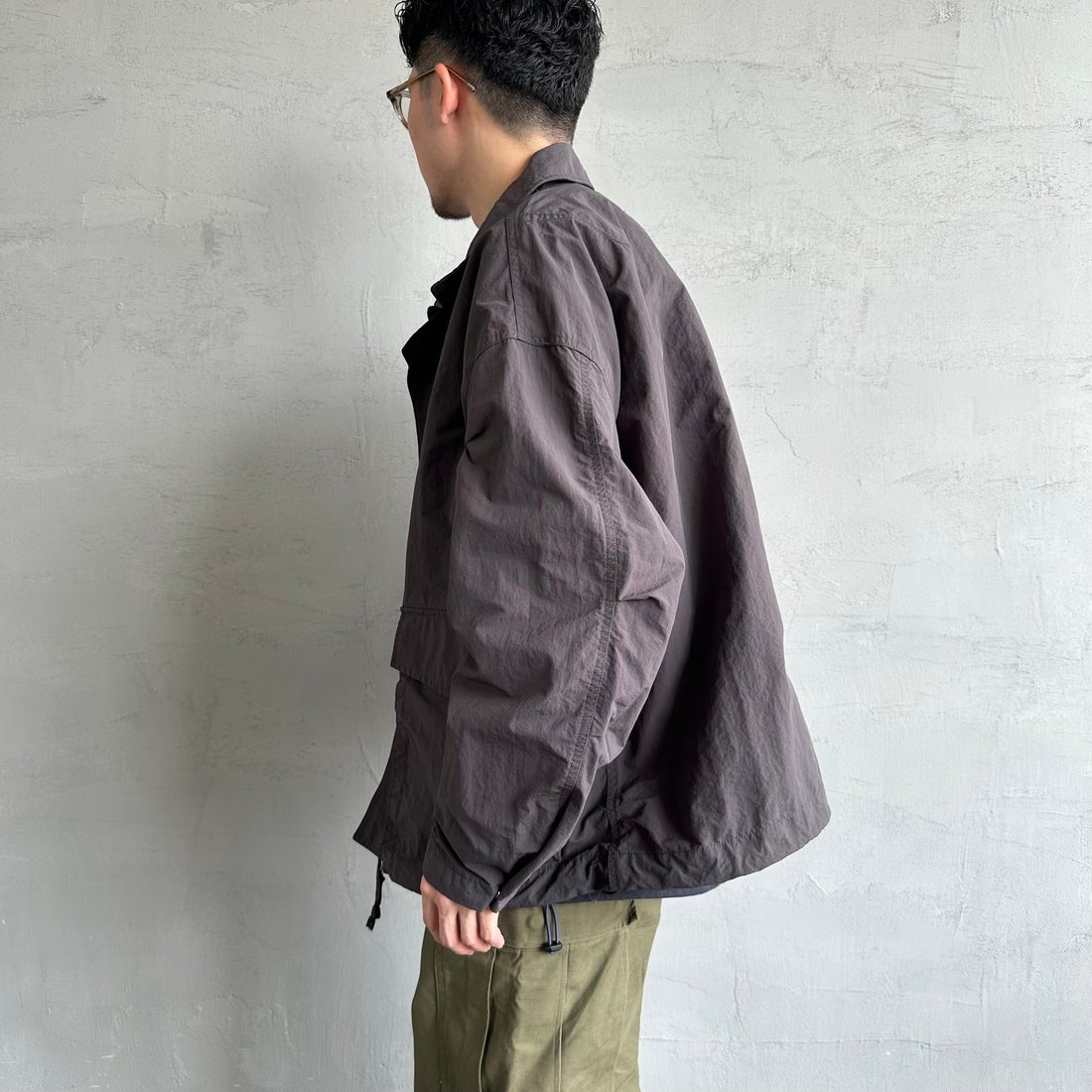 Jeans Factory Clothes [ジーンズファクトリークローズ] ウォッシャブルナイロンショートM-51ジャケット [JFC-251-013] BLACK &&モデル身長：168cm 着用サイズ：L&&