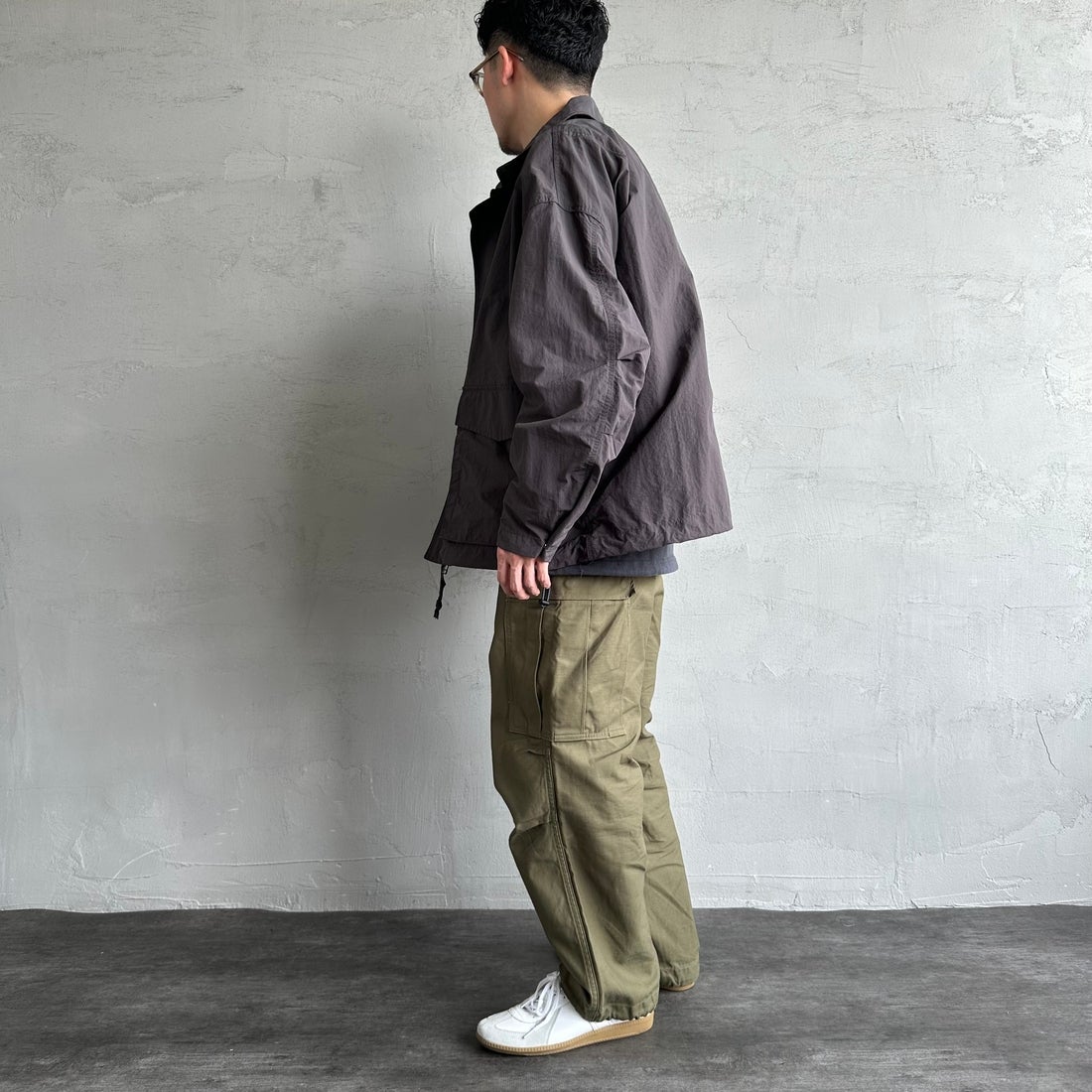 Jeans Factory Clothes [ジーンズファクトリークローズ] ウォッシャブルナイロンショートM-51ジャケット [JFC-251-013] BLACK &&モデル身長：168cm 着用サイズ：L&&