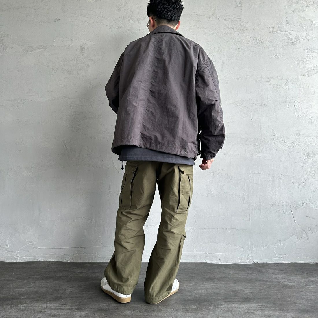 Jeans Factory Clothes [ジーンズファクトリークローズ] ウォッシャブルナイロンショートM-51ジャケット [JFC-251-013] BLACK &&モデル身長：168cm 着用サイズ：L&&