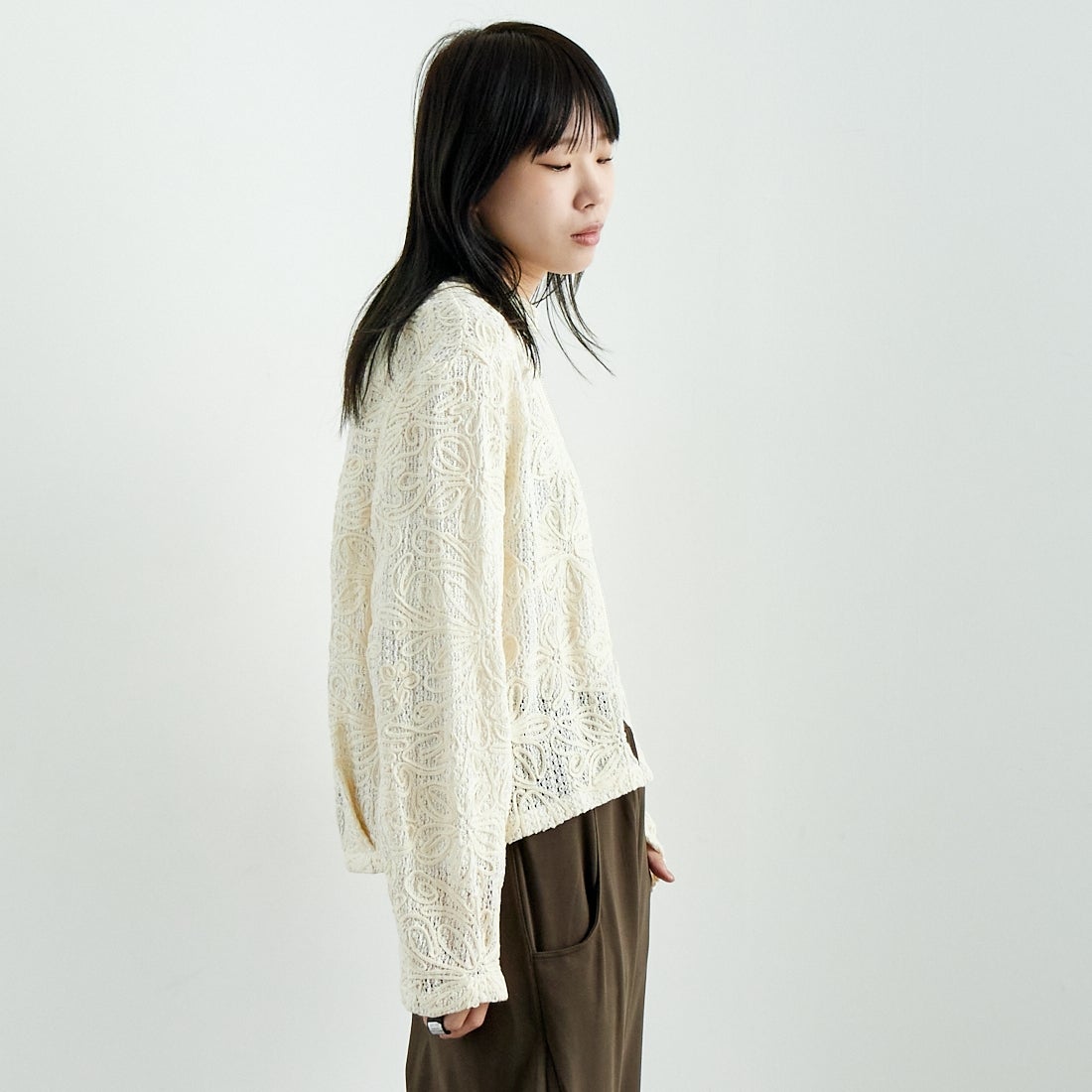CLOCHE [クロシェ] コード刺繍レースブルゾン [51285558] 031 ｱｲﾎﾞﾘｰ &&モデル身長：167cm 着用サイズ：2&&