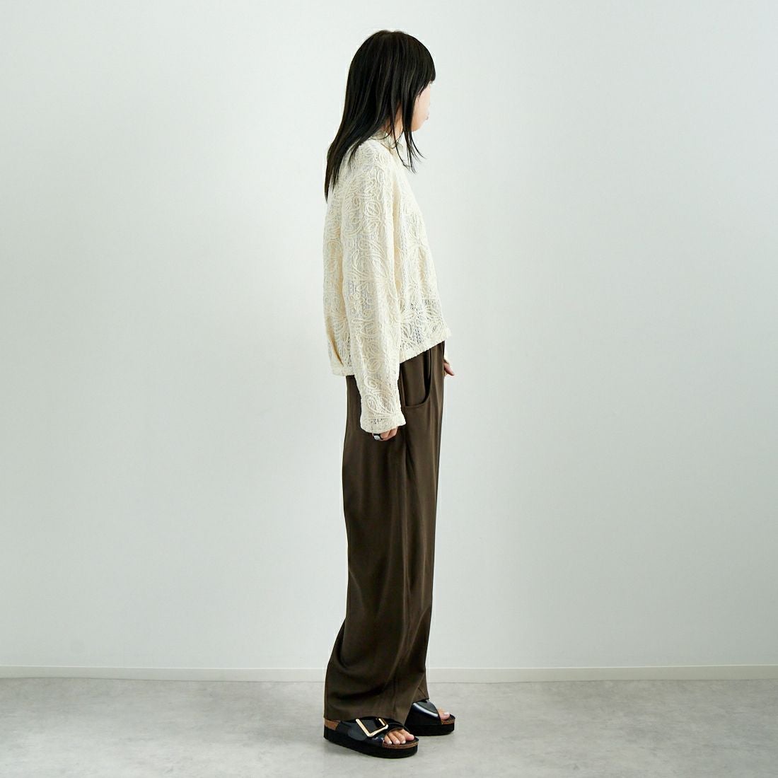 CLOCHE [クロシェ] コード刺繍レースブルゾン [51285558] 031 ｱｲﾎﾞﾘｰ &&モデル身長：167cm 着用サイズ：2&&