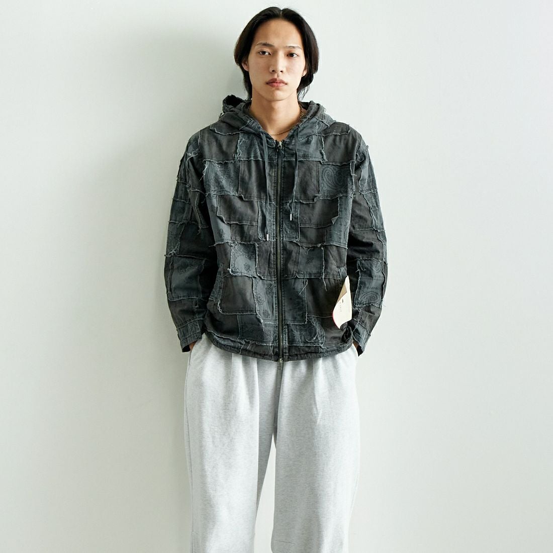 BLACK&&モデル身長：179cm 着用サイズ：M&&