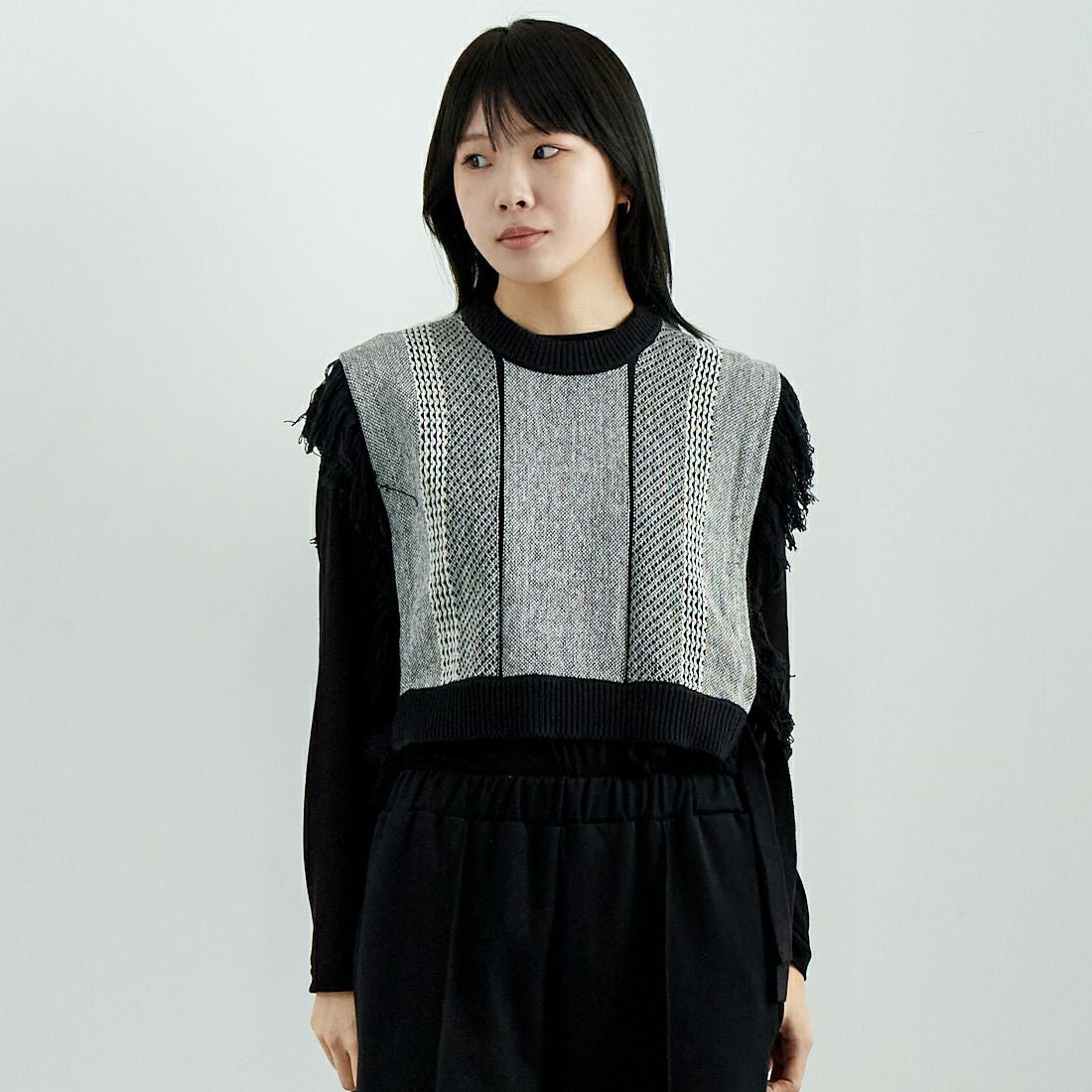 880 ﾌﾞﾗｯｸ&&モデル身長：167cm 着用サイズ：F&&