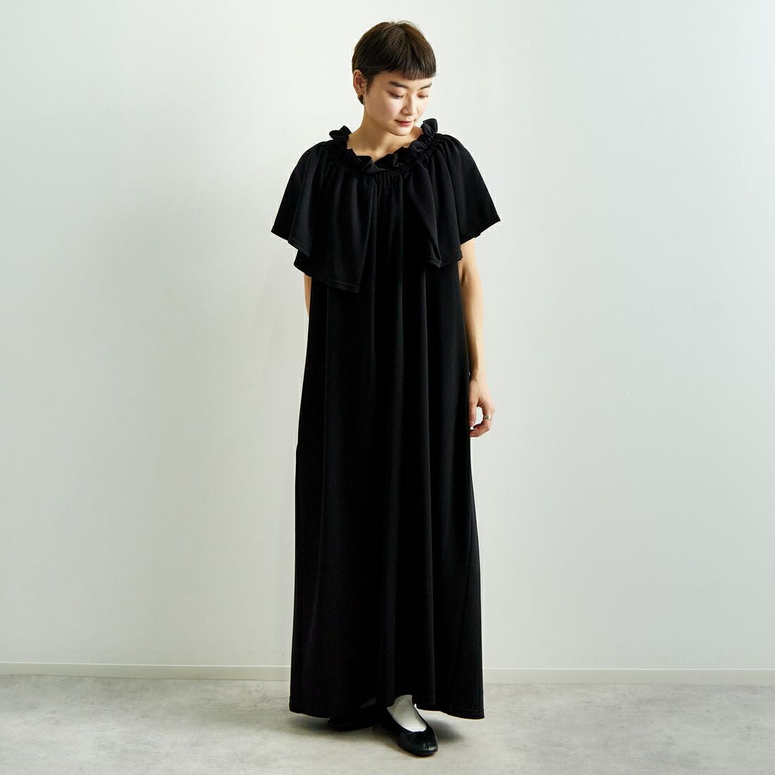 BLACK&&モデル身長：160cm 着用サイズ：F&&