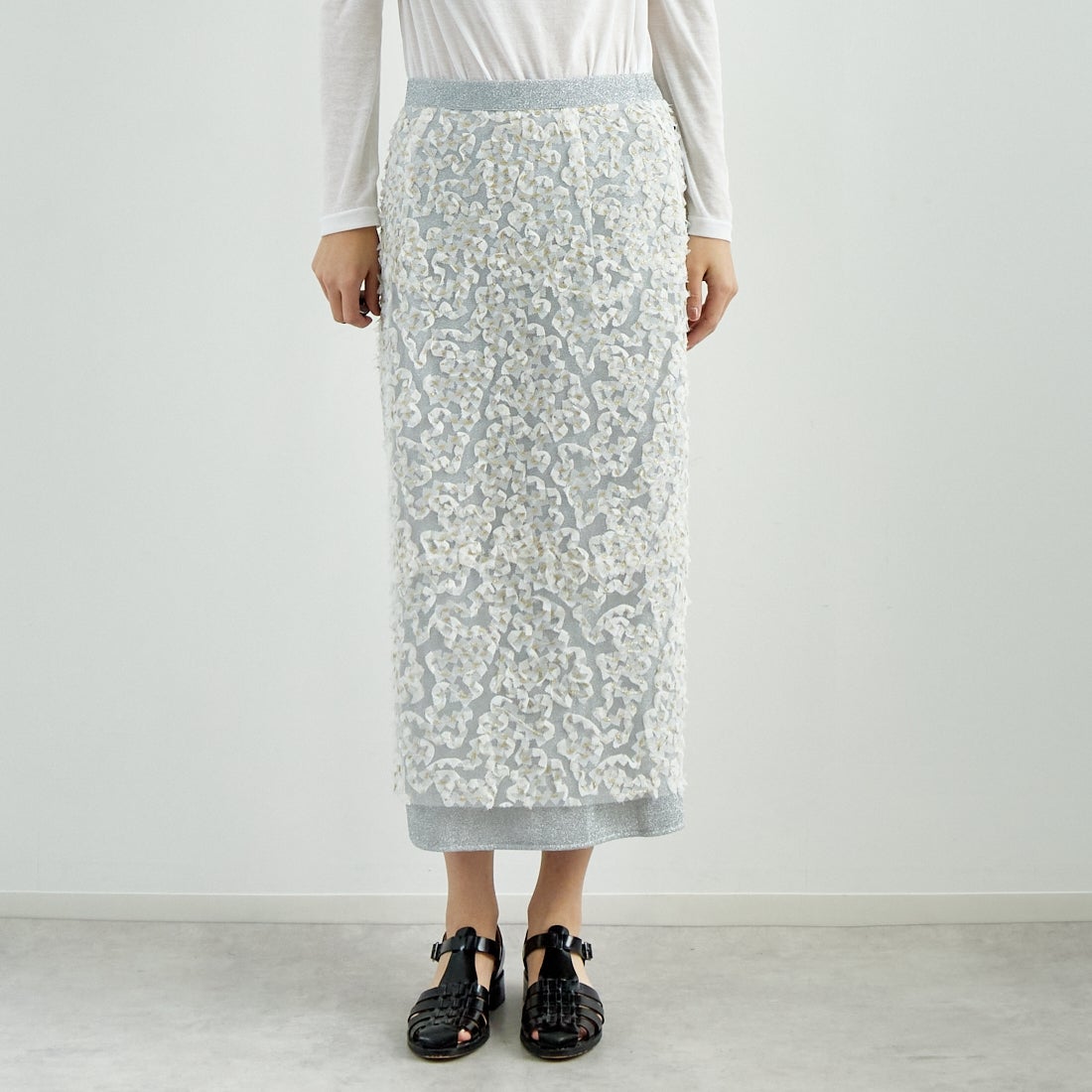 USINE [ユジーヌ] モチーフ柄タイトスカート [2510303] OFF WHITE &&モデル身長：167cm 着用サイズ：F&&