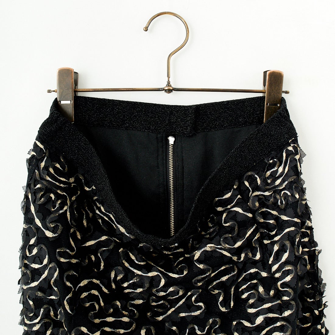 USINE [ユジーヌ] モチーフ柄タイトスカート [2510303] BLACK