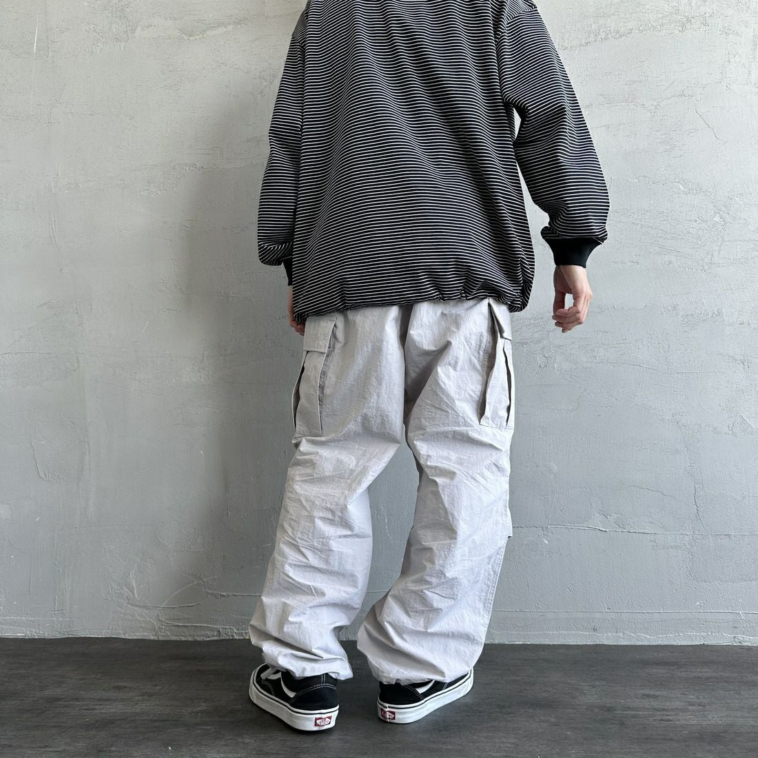 Jeans Factory Clothes [ジーンズファクトリークローズ] ウォッシャブルナイロンM-51カーゴパンツ [JFC-252-014] OFF &&モデル身長：168cm 着用サイズ：L&&