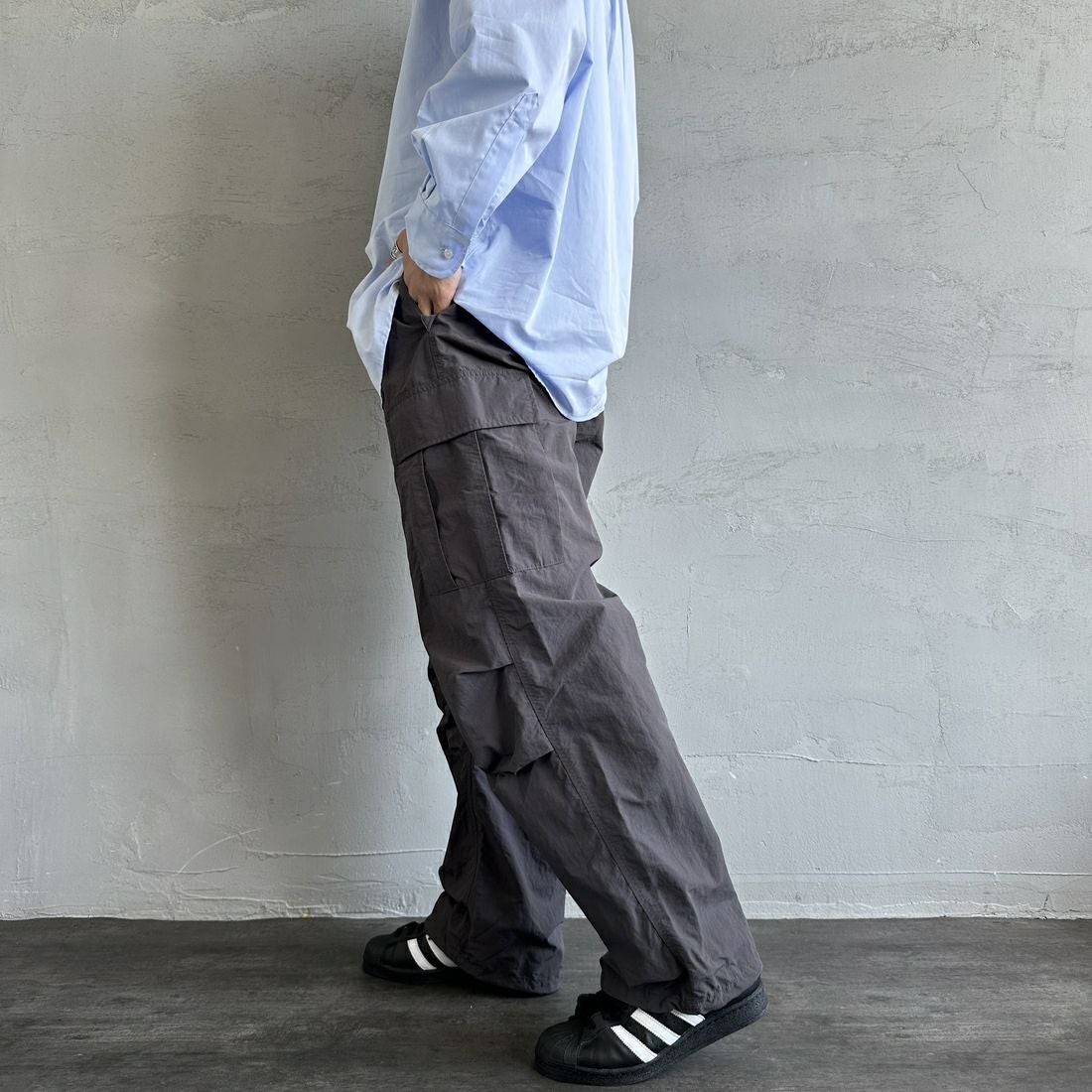 Jeans Factory Clothes [ジーンズファクトリークローズ] ウォッシャブルナイロンM-51カーゴパンツ [JFC-252-014] BLACK &&モデル身長：179cm 着用サイズ：L&&