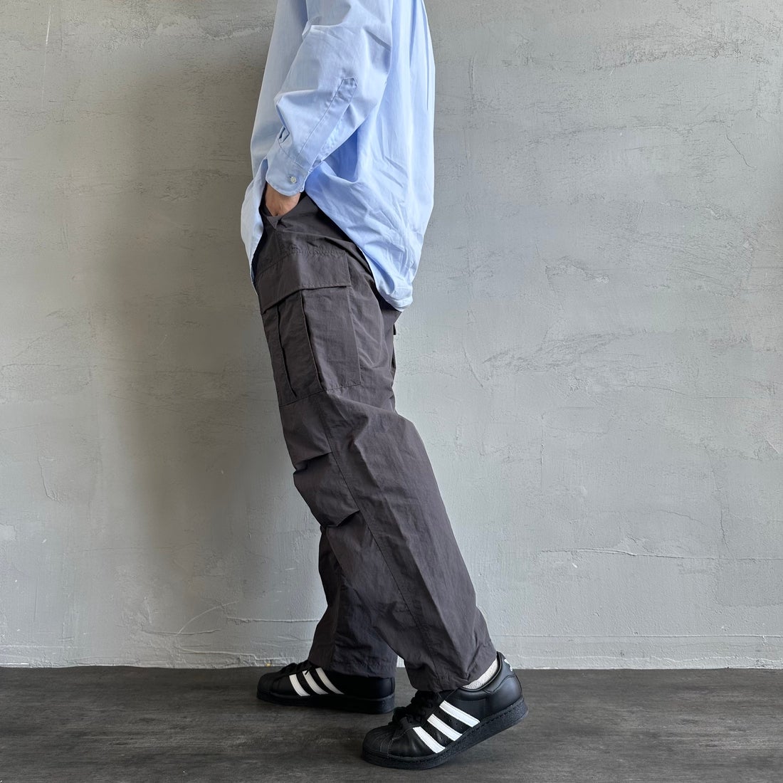 Jeans Factory Clothes [ジーンズファクトリークローズ] ウォッシャブルナイロンM-51カーゴパンツ [JFC-252-014] BLACK &&モデル身長：179cm 着用サイズ：M&&