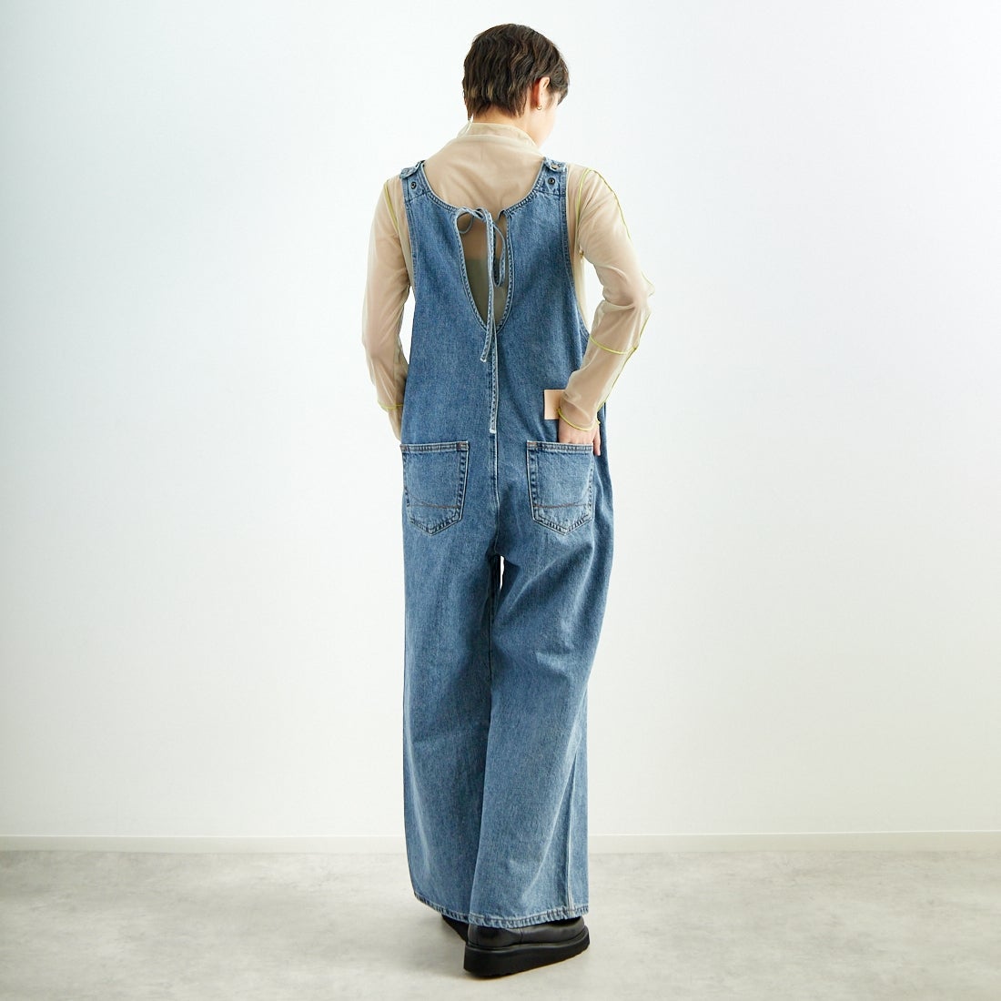 SOMETHING [サムシング] アメリカンスリーブオールインワン [SA1904] 94 L.BLUE &&モデル身長：160cm 着用サイズ：F&&