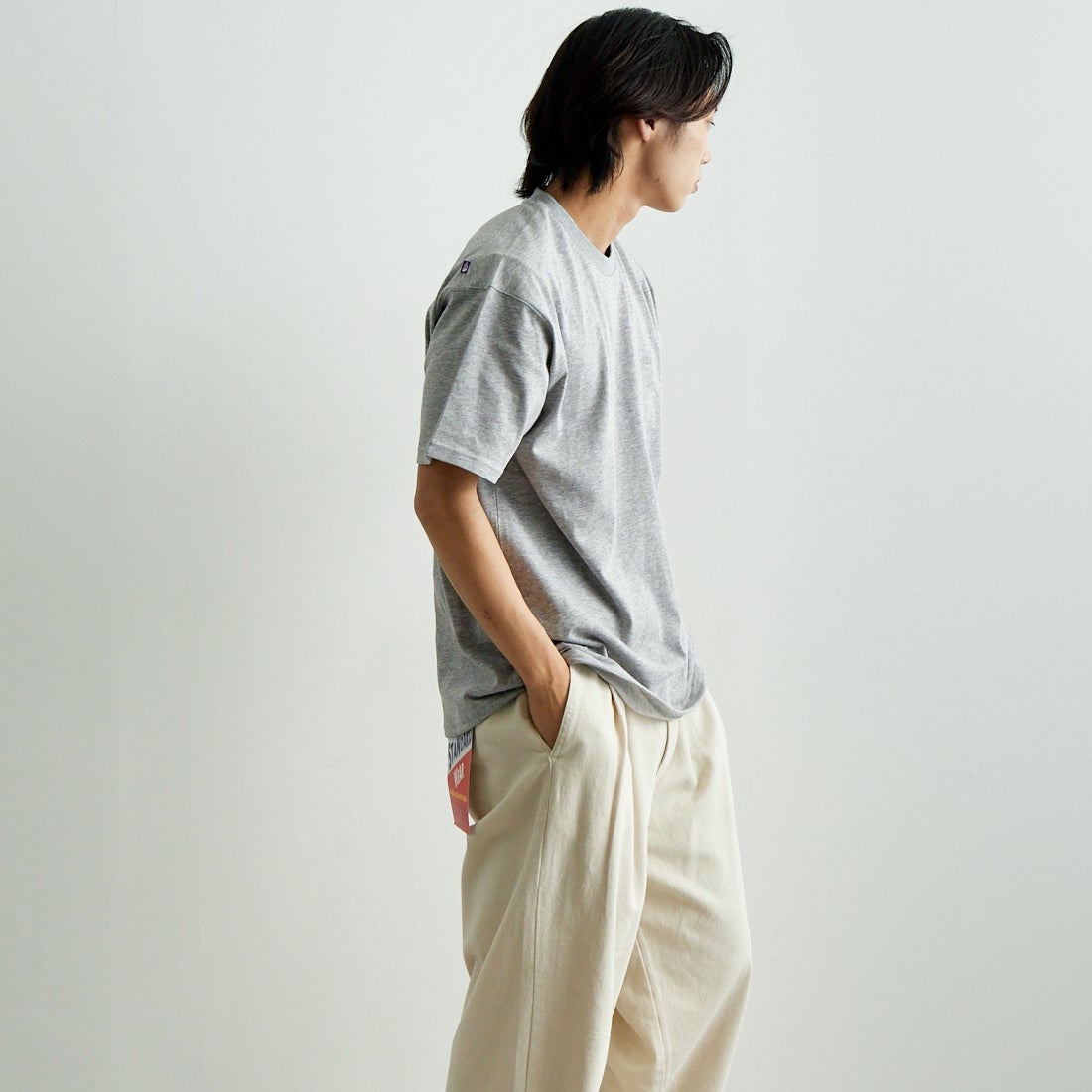 THE NORTH FACE PURPLE LABEL [ザ ノースフェイス パープルレーベル] ショートスリーブフィールドTシャツ [N25SH089] Z MX GRAY &&モデル身長：179cm 着用サイズ：L&&