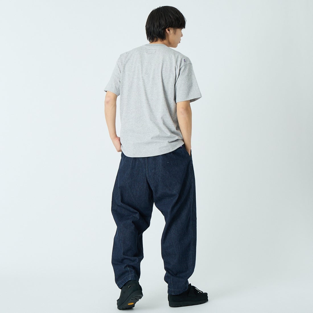 THE NORTH FACE PURPLE LABEL [ザ ノースフェイス パープルレーベル] ショートスリーブフィールドTシャツ [N25SH089] Z MX GRAY &&モデル身長：179cm 着用サイズ：M&&