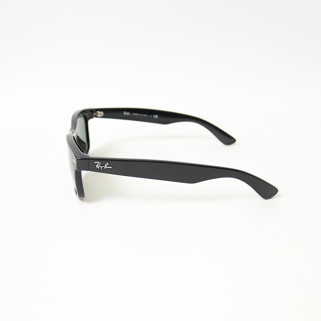Ray-Ban [レイバン] ニューウェイファーラー/NEW WAYFARER [0RB2132F] 901L