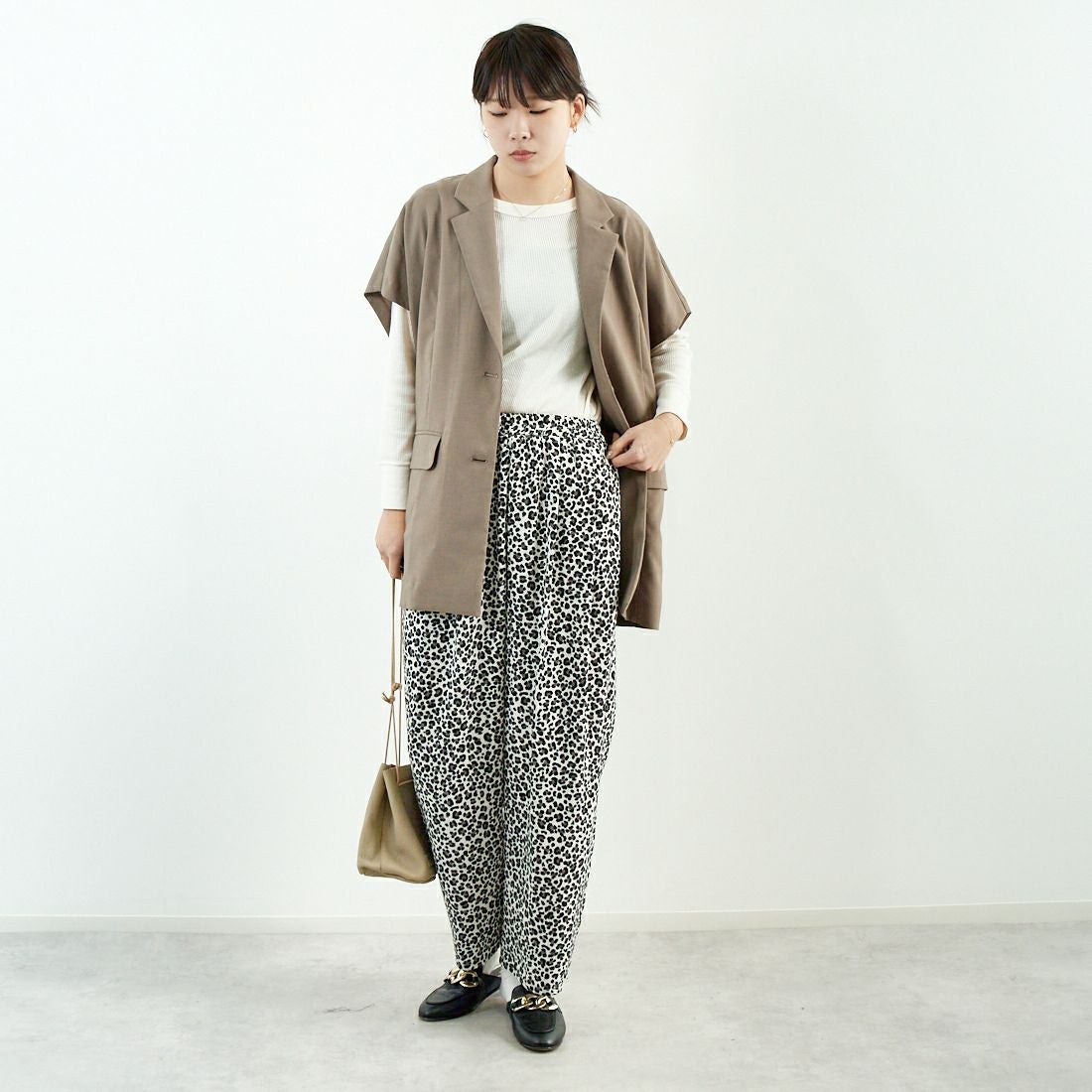 Jf Ready Made [ジェイエフレディメイド] 総柄イージーパンツ [51286547] ｵﾌﾚｵﾊﾟｰﾄﾞ &&モデル身長：167cm 着用サイズ：M&&