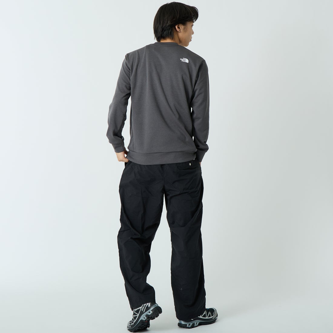 THE NORTH FACE [ザ ノースフェイス] モーションクルーネックスウェット [NT32496] GG &&モデル身長：179cm 着用サイズ：M&&