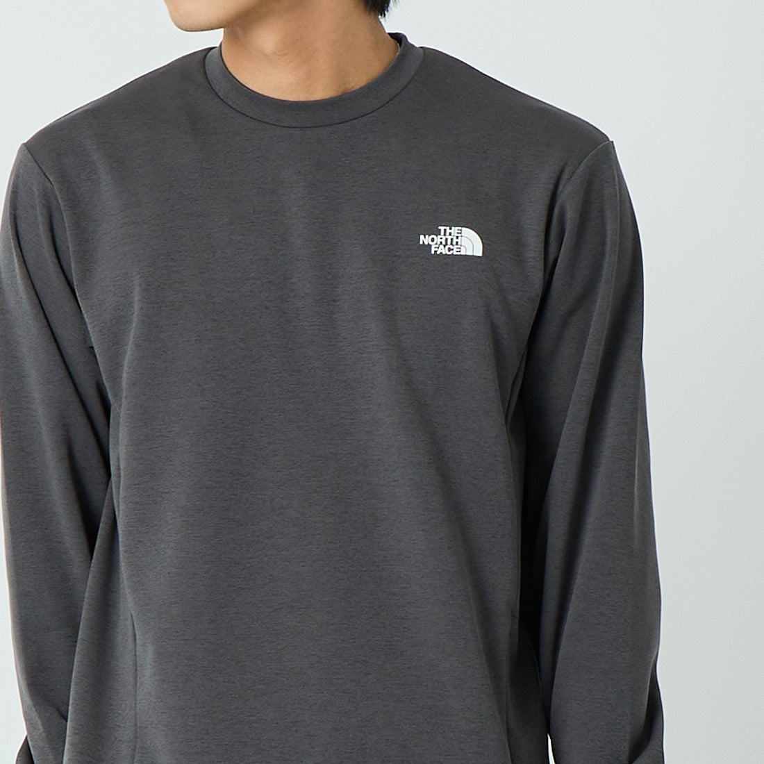 THE NORTH FACE [ザ ノースフェイス] モーションクルーネックスウェット [NT32496] GG &&モデル身長：179cm 着用サイズ：M&&