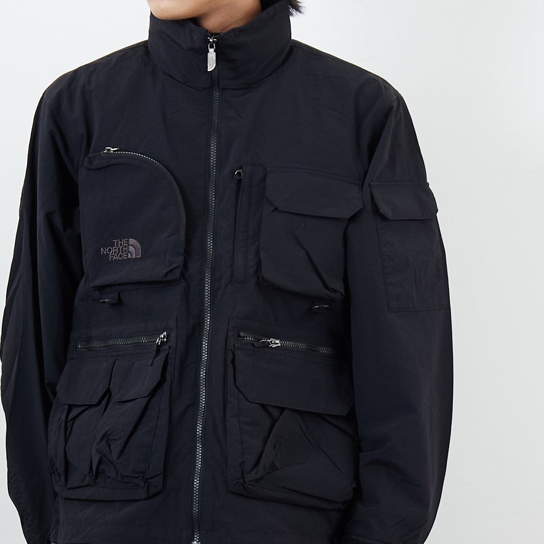 THE NORTH FACE [ザ ノースフェイス] フィールドユーティリティジャケット [NP22533] K &&モデル身長：179cm 着用サイズ：M&&