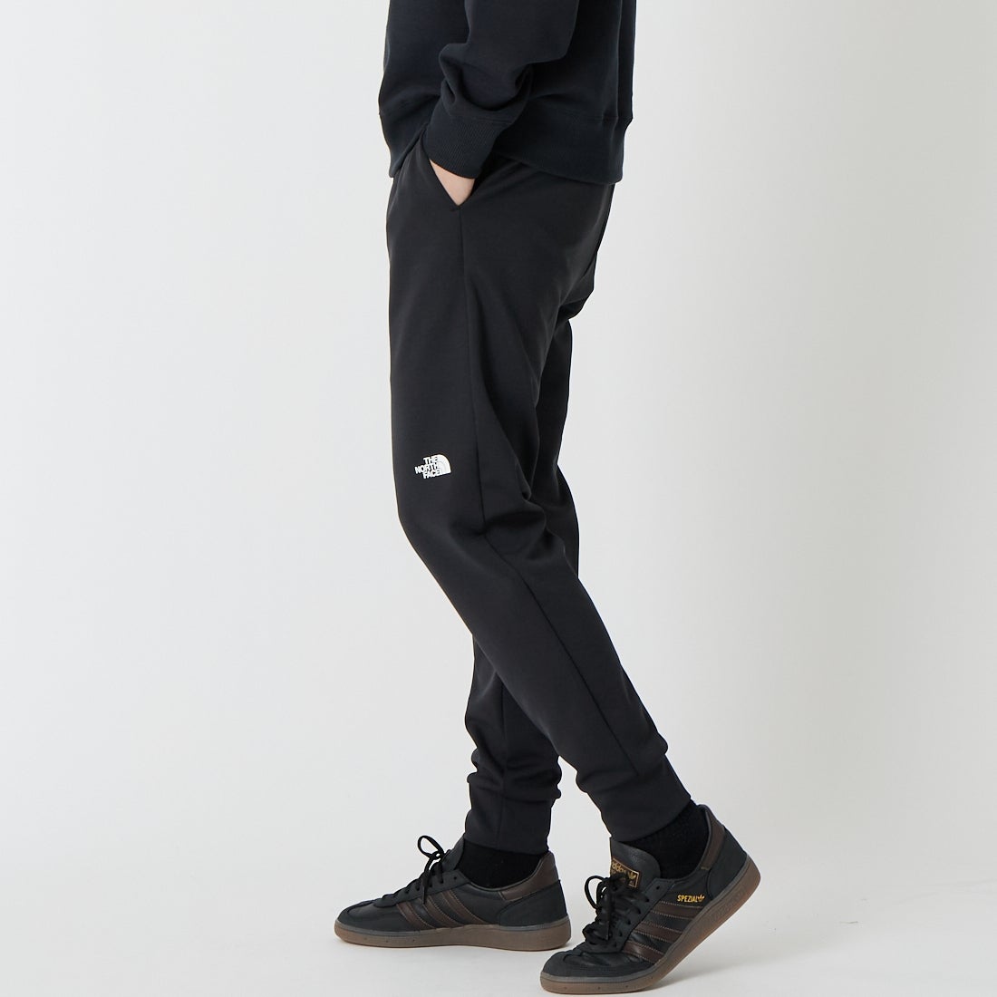 THE NORTH FACE [ザ ノースフェイス] モーションジョガーパンツ [NB12595] K &&モデル身長：179cm 着用サイズ：L&&
