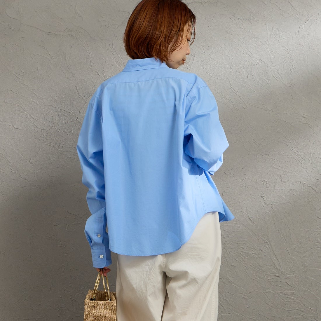 THE SHINZONE [ザ シンゾーン] ショートペックシャツ [25SMSBL12] 83 BLUE &&モデル身長：158cm 着用サイズ：F0&&