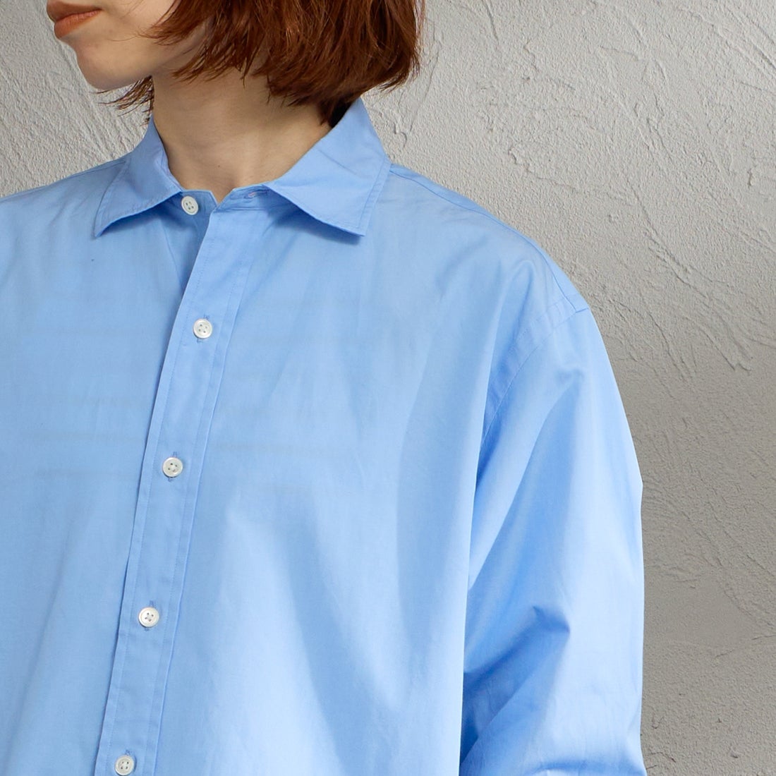 THE SHINZONE [ザ シンゾーン] ショートペックシャツ [25SMSBL12] 83 BLUE &&モデル身長：158cm 着用サイズ：F0&&