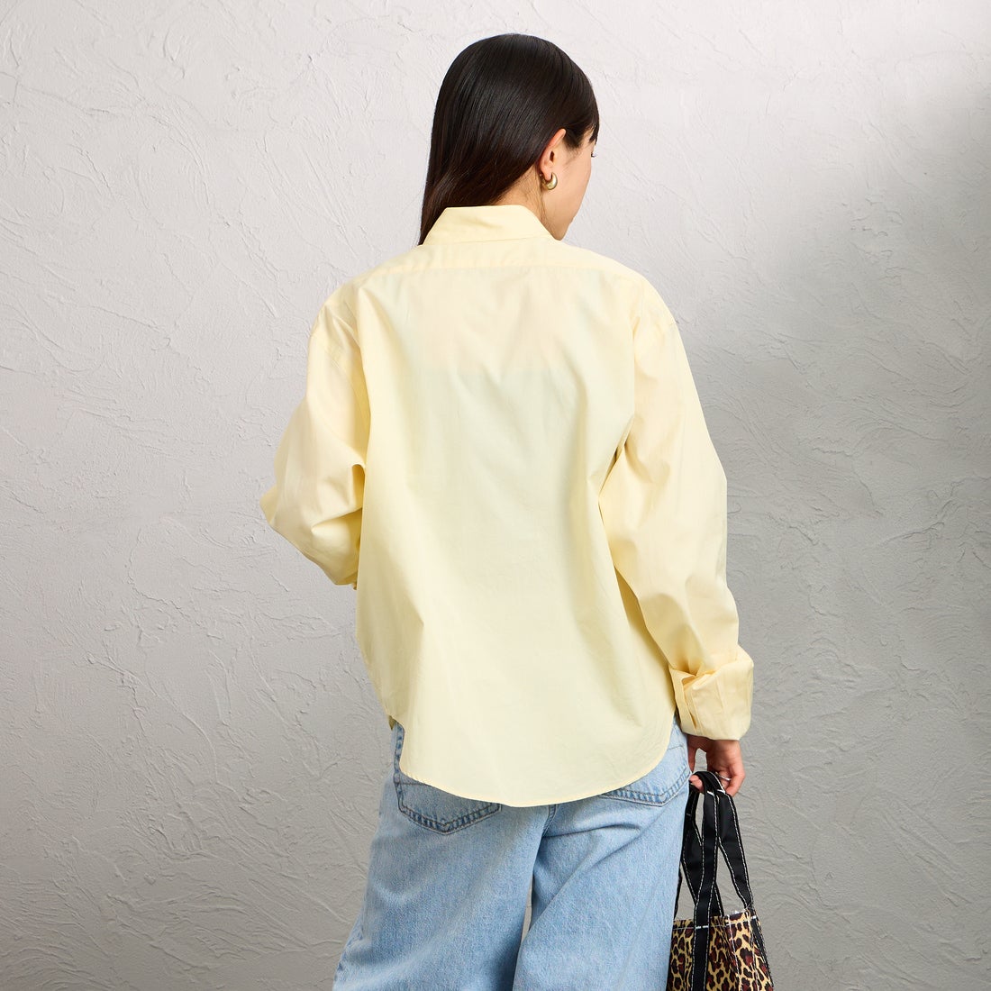 THE SHINZONE [ザ シンゾーン] ショートペックシャツ [25SMSBL12] 53 YELLOW &&モデル身長：150cm 着用サイズ：F0&&