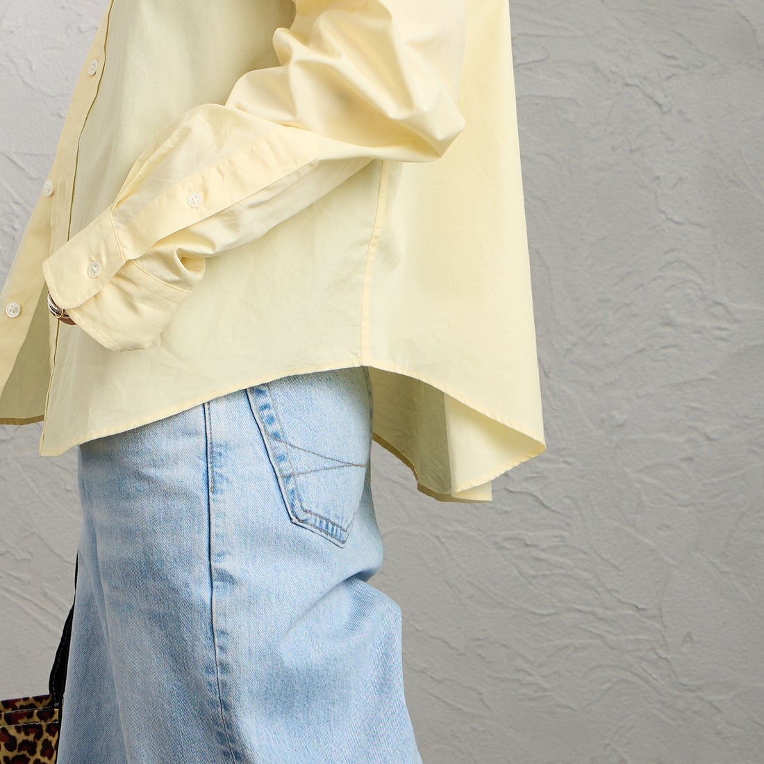 THE SHINZONE [ザ シンゾーン] ショートペックシャツ [25SMSBL12] 53 YELLOW &&モデル身長：150cm 着用サイズ：F0&&