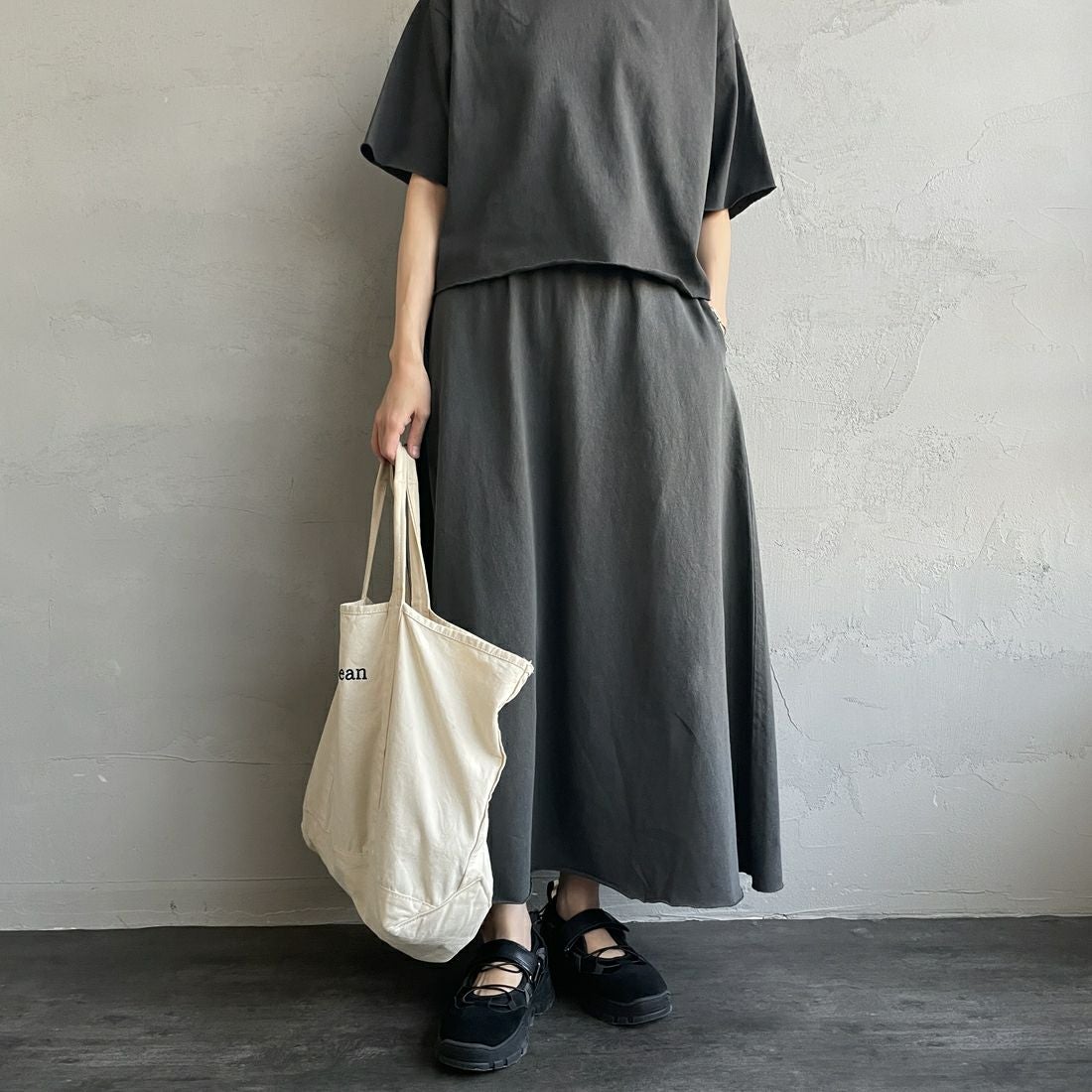 CHARCOAL&&モデル身長：160cm 着用サイズ：F&&