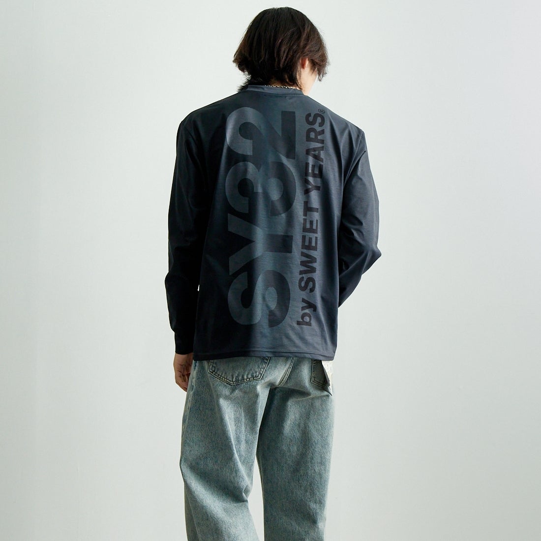 BLACK&&モデル身長：179cm 着用サイズ：L&&
