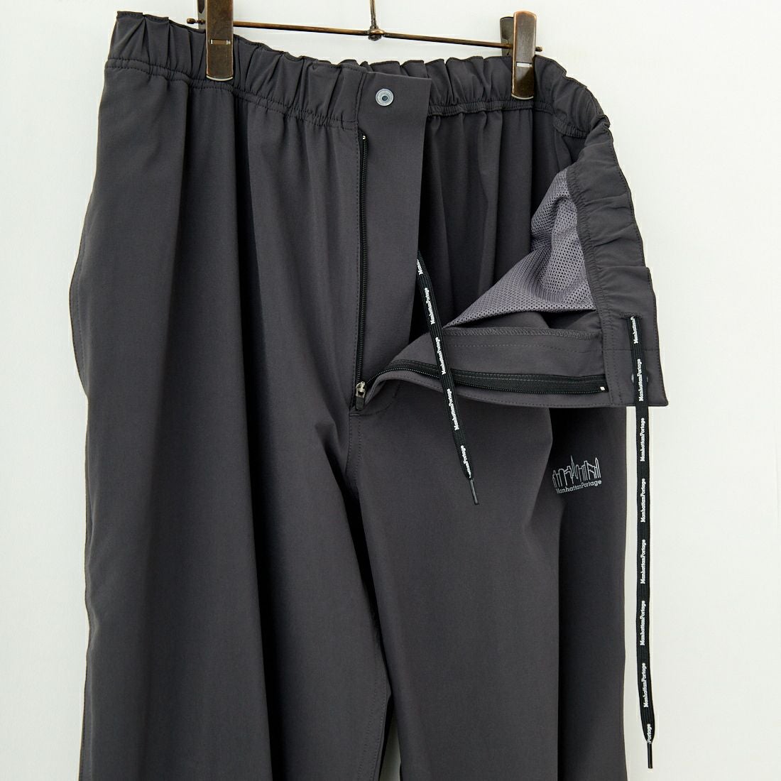 MANHATTAN PORTAGE [マンハッタンポーテージ] 別注 4WAYストレッチ イージーパンツ [25SSMP-IN61-JF] CHARCOAL