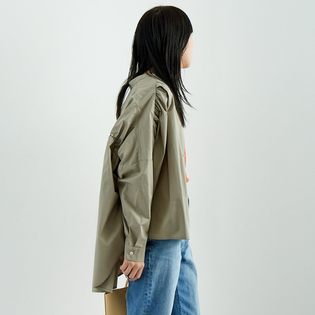 Jf Ready Made [ジェイエフレディメイド] T/Cオーバーギャザータックブラウス [4125200] ｸﾞﾚｰ &&モデル身長：167cm 着用サイズ：F&&