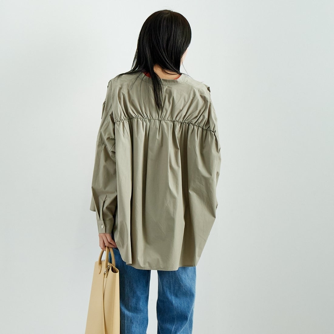 Jf Ready Made [ジェイエフレディメイド] T/Cオーバーギャザータックブラウス [4125200] ｸﾞﾚｰ &&モデル身長：167cm 着用サイズ：F&&