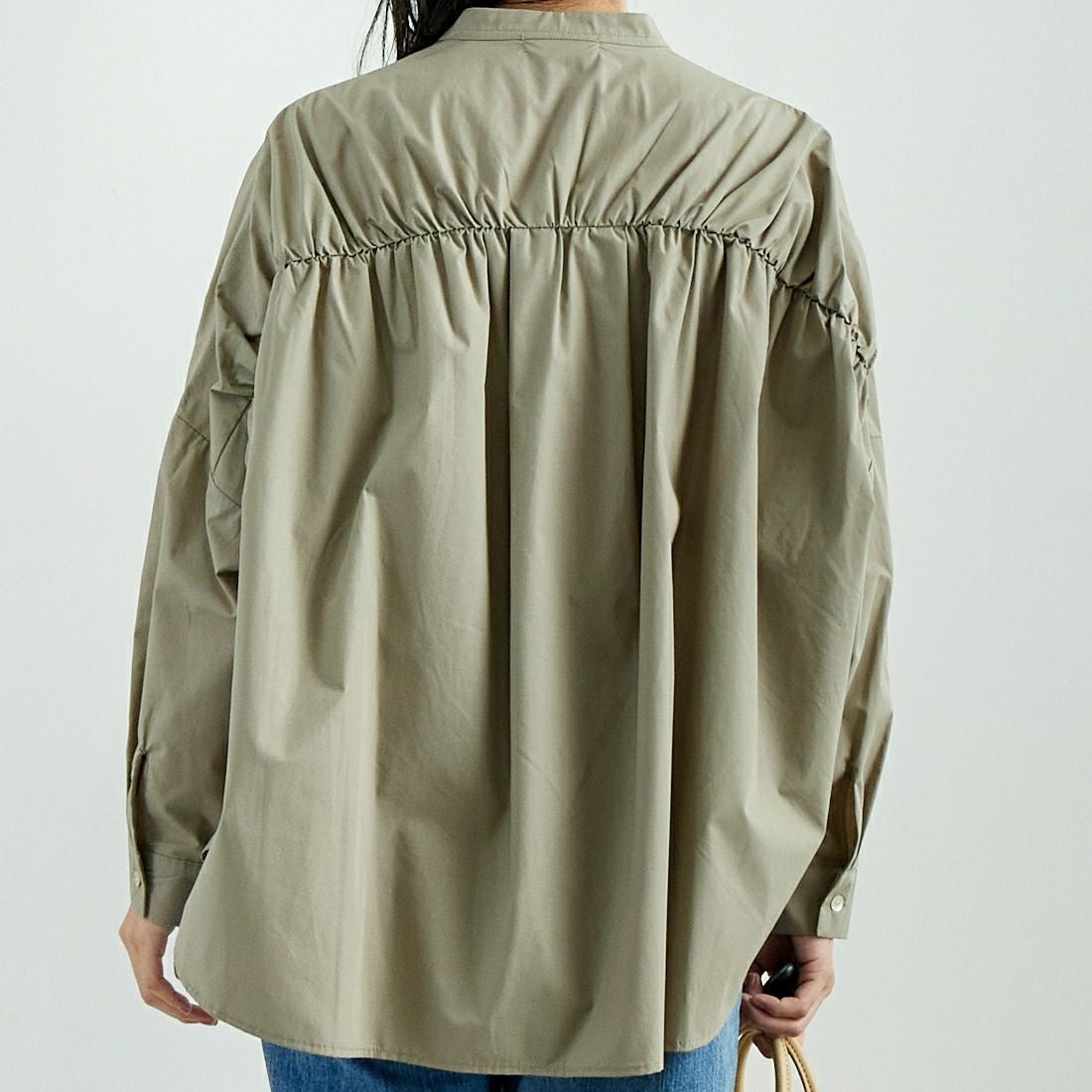 Jf Ready Made [ジェイエフレディメイド] T/Cオーバーギャザータックブラウス [4125200] ｸﾞﾚｰ &&モデル身長：167cm 着用サイズ：F&&