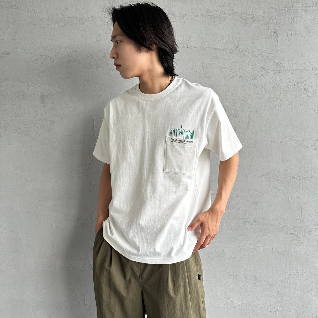 WHITE&&モデル身長：179cm 着用サイズ：L&&