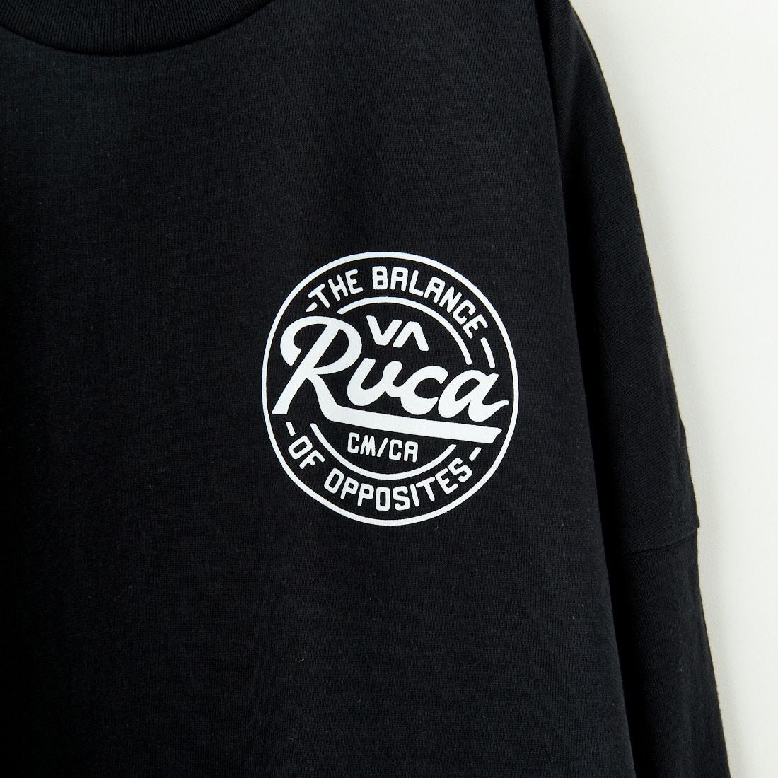 RVCA [ルーカ] スクリプトシールド ロングスリーブTシャツ [BF041-152] BLK