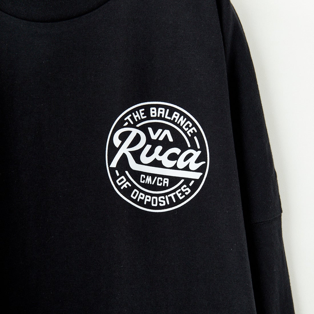 RVCA [ルーカ] スクリプトシールド ロングスリーブTシャツ [BF041-152] BLK