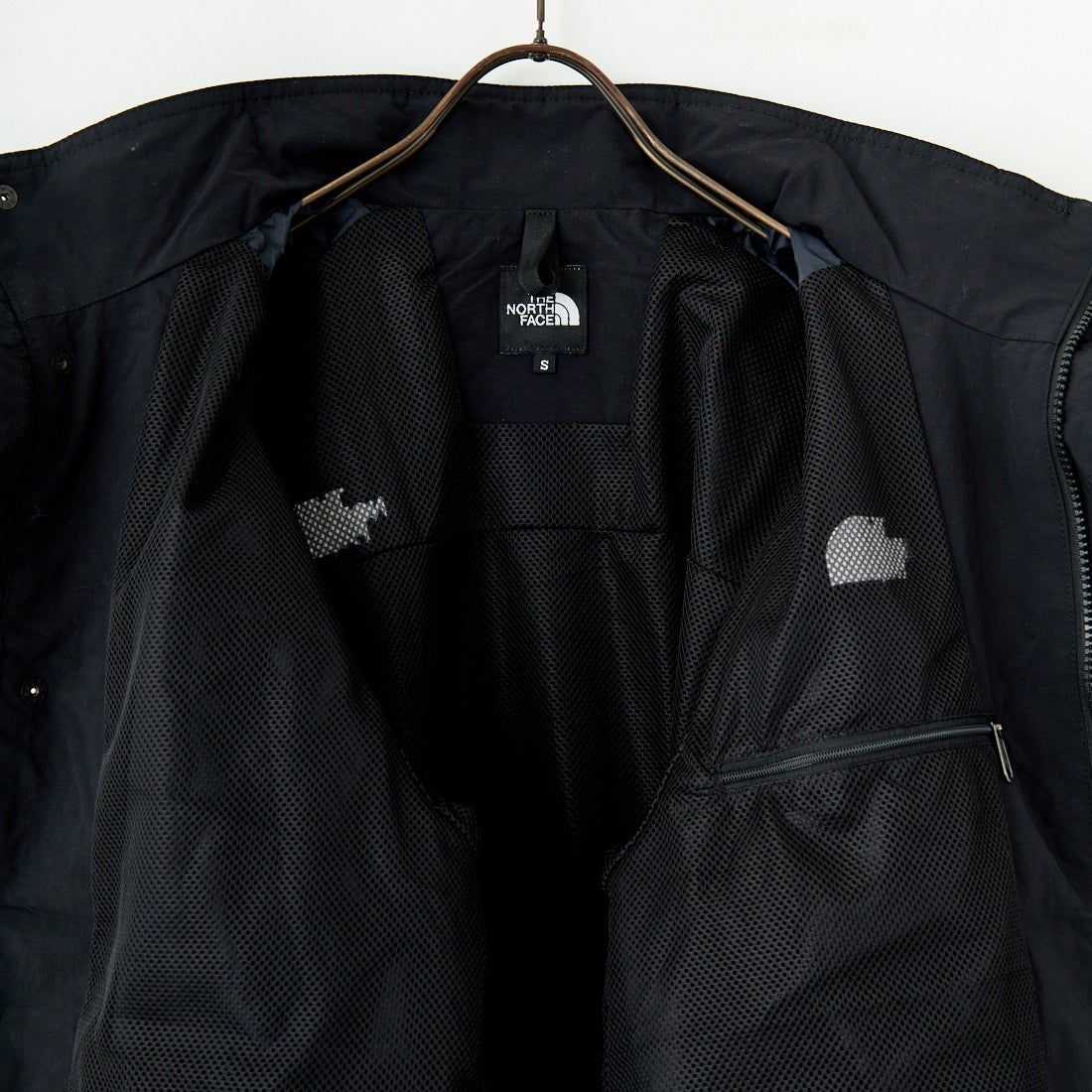 THE NORTH FACE [ザ ノースフェイス] ハイドレナウィンドジャケット [NP22550] K