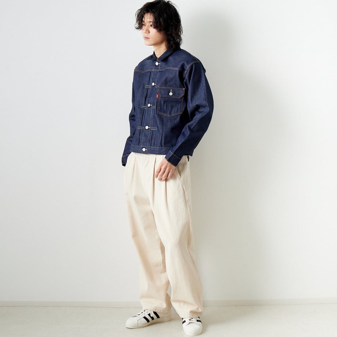 LEVI'S VINTAGE CLOTHING [リーバイス ヴィンテージ クロージング] 1936モデル TYPE1ジャケット [70506-00] 28 RIGID &&モデル身長：182cm 着用サイズ：M&&