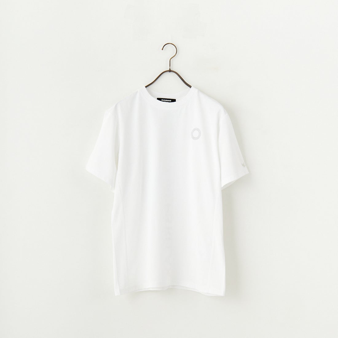 1PIU1UGUALE3 RELAX [ウノ ピゥ ウノ ウグァーレ トレ] 別注 メッシュデザイン バックプリントTシャツ [UST-25120IN-JF] WHITE