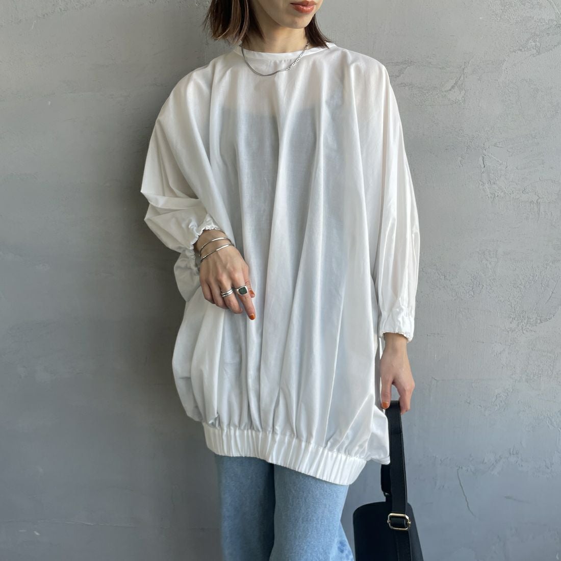 mizuiro ind [ミズイロインド] ドルマンボリュームプルオーバー [1-230109] 11 O.WHITE &&モデル身長：158cm 着用サイズ：F&&