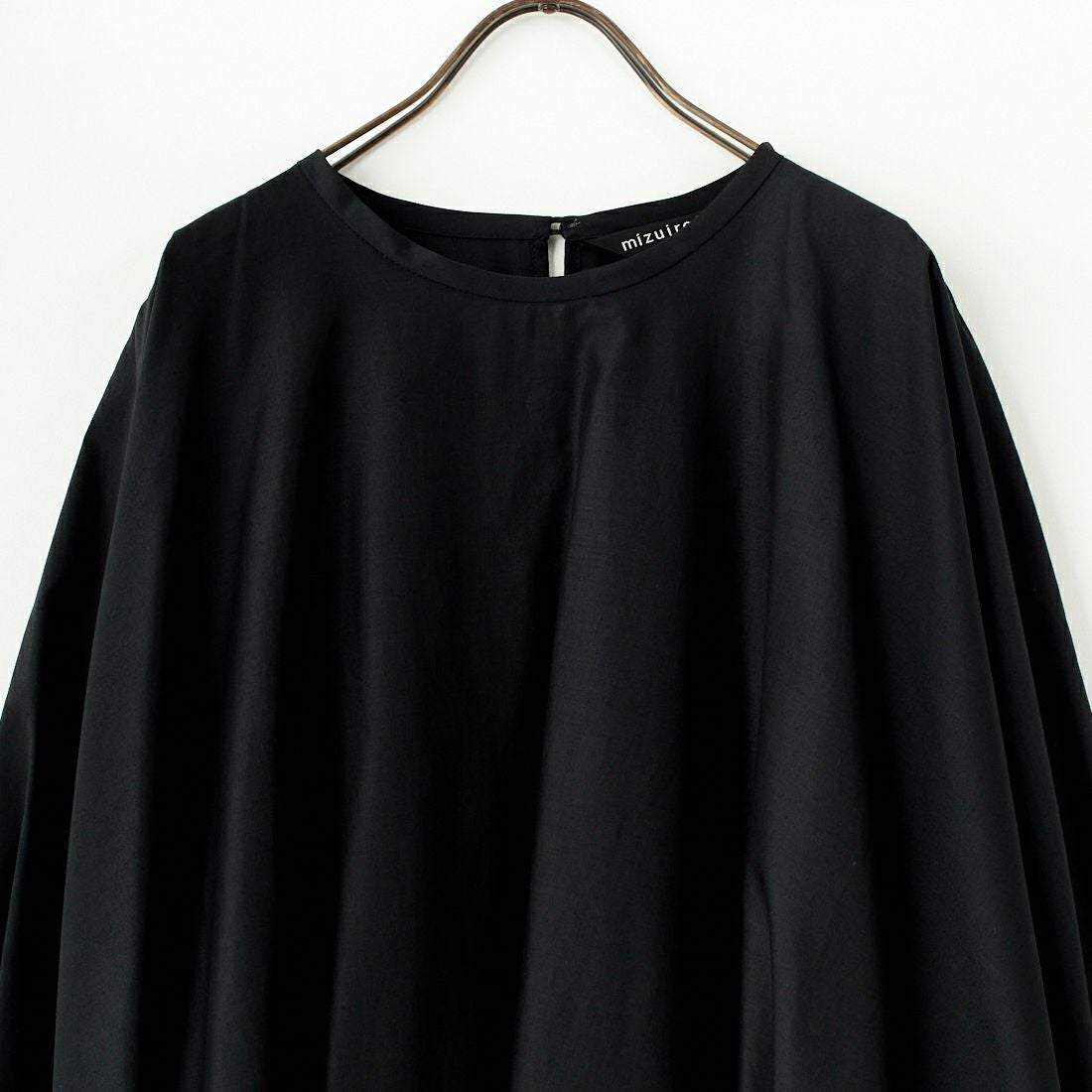 mizuiro ind [ミズイロインド] ドルマンボリュームプルオーバー [1-230109] 99 BLACK
