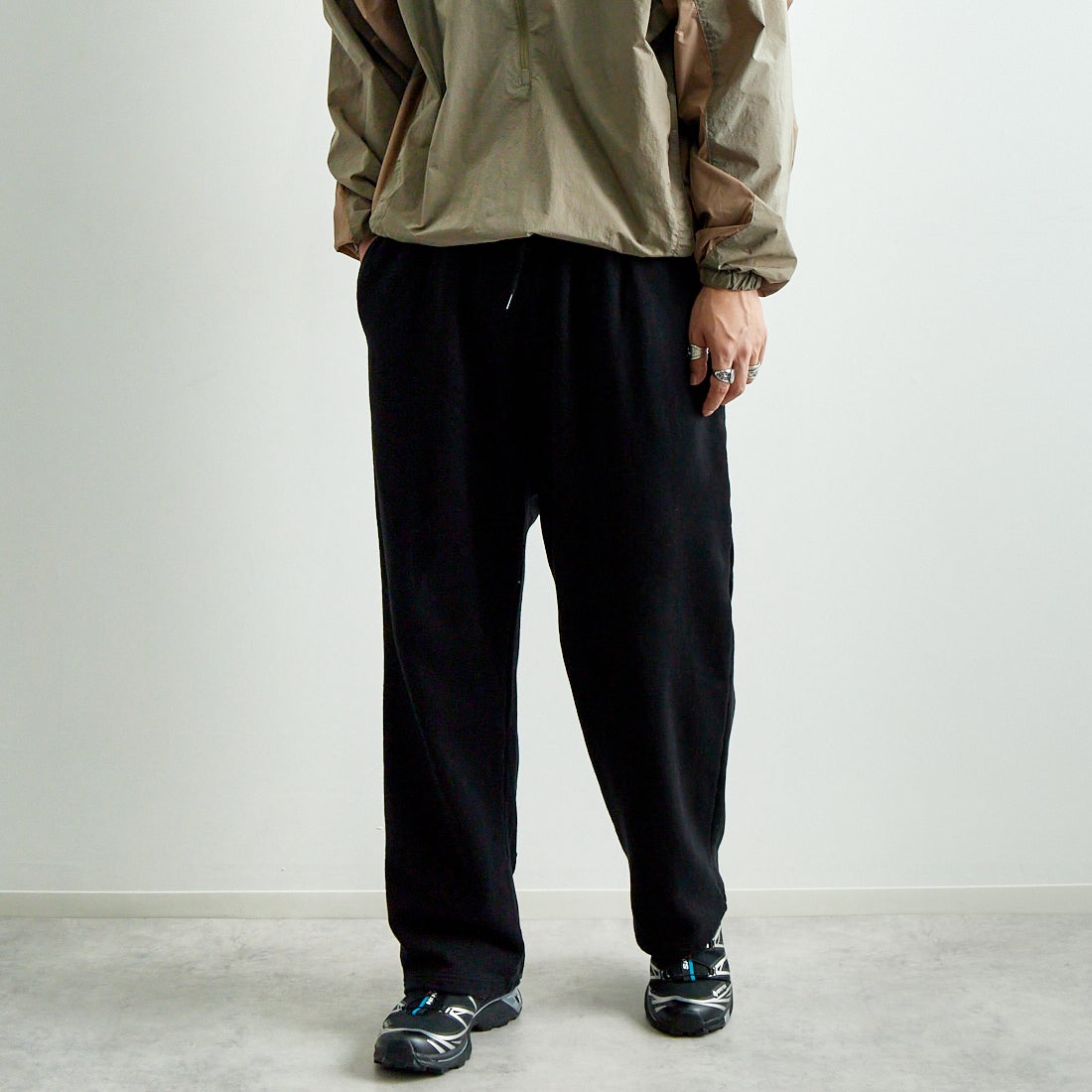 BLACK&&モデル身長：179cm 着用サイズ：1&&