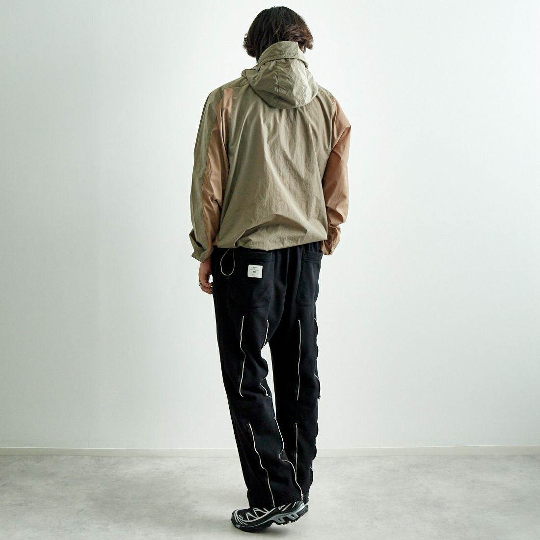 Name. [ネーム] ボンデージスウェットパンツ [NMPT-025] RED &&モデル身長：179cm 着用サイズ：1&&