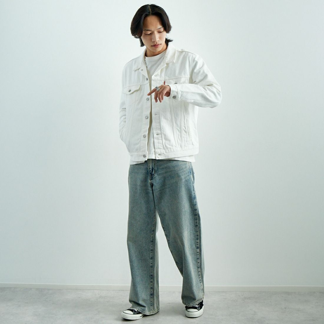 LEVI'S [リーバイス] トラッカージャケット [72334-02] 92 STEEL H &&モデル身長：179cm 着用サイズ：M&&