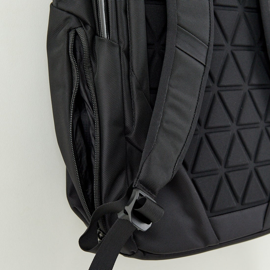 THE NORTH FACE [ザ ノースフェイス] シャトルデイパック [NM82329] K