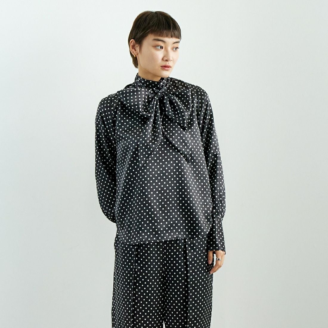 B BLACK&&モデル身長：160cm 着用サイズ：0&&